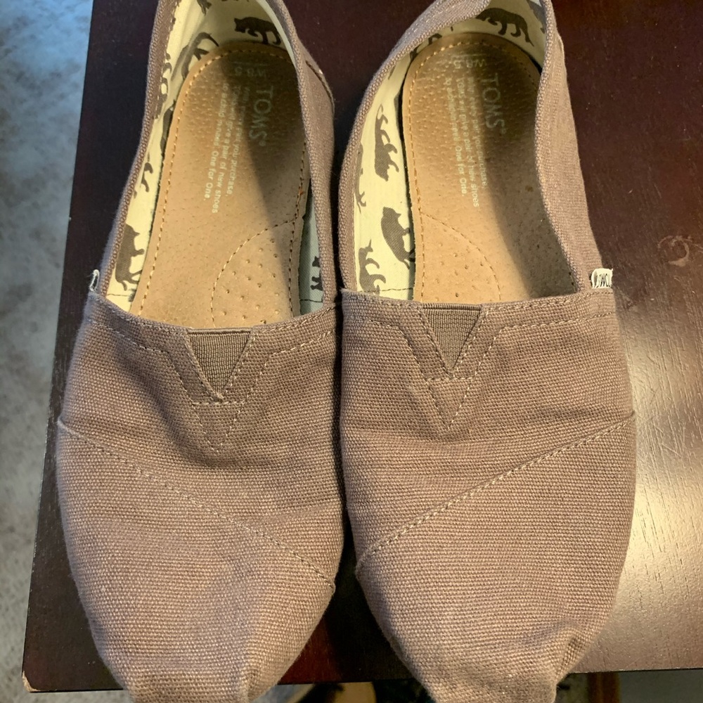 Women’s Toms